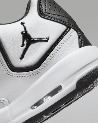 Jordan Courtside 23 Older Kids' Shoes. Nike SG